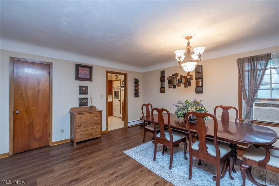 910 S Court Street, Medina, OH 44256 - #3