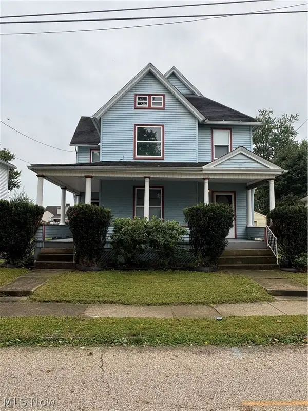 39 School Street, Hubbard, OH 44425
