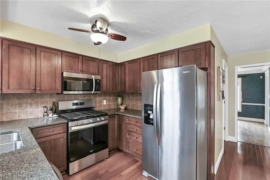 22424 Sunnyhill Drive, Rocky River, OH 44116 - #3