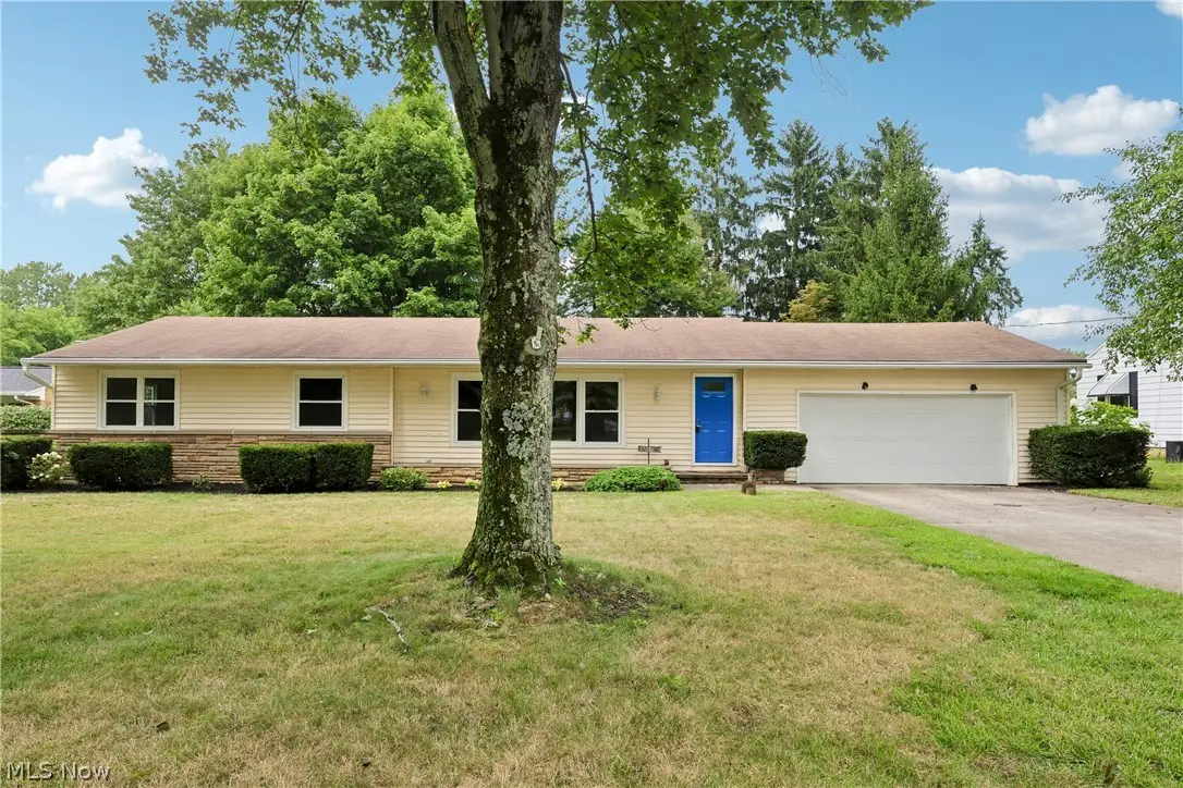 15186 Drake Road, Strongsville, OH 44136 - #1