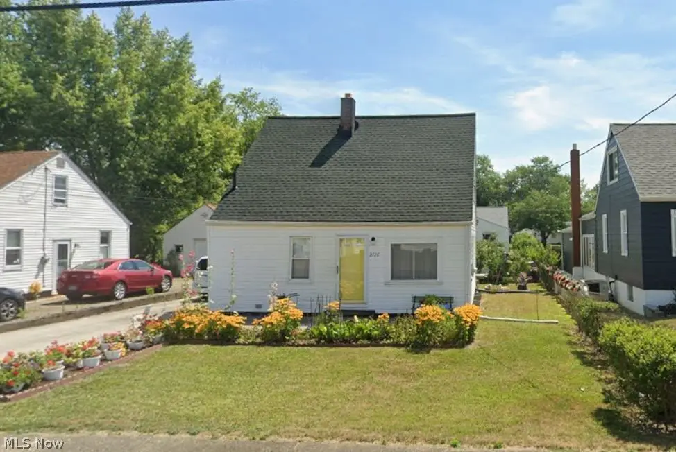 2726 Gilbert Ne Avenue, Canton, OH 44705 - #1