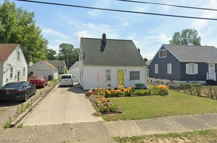 2726 Gilbert Ne Avenue, Canton, OH 44705 - #2