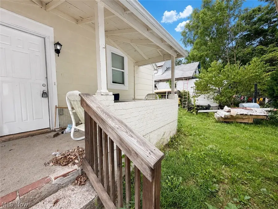 1027 Yale Street, Akron, OH 44301 - #2
