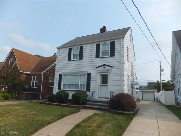 6905 Plainfield Avenue, Cleveland, OH 44144