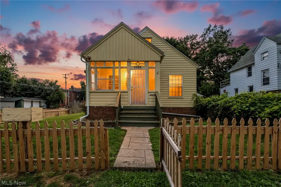 3308 W 125th Street, Cleveland, OH 44111 - #3