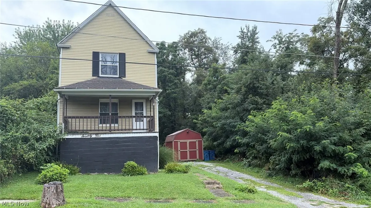 75 5th Street, Campbell, OH 44405 - #1