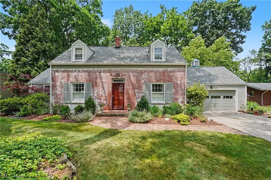 3106 Athens Road, Silver Lake, OH 44224 - #2