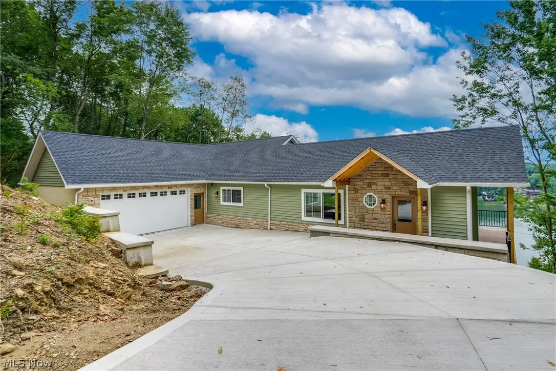 15 Huron Trail, Malvern, OH 44644 - #1