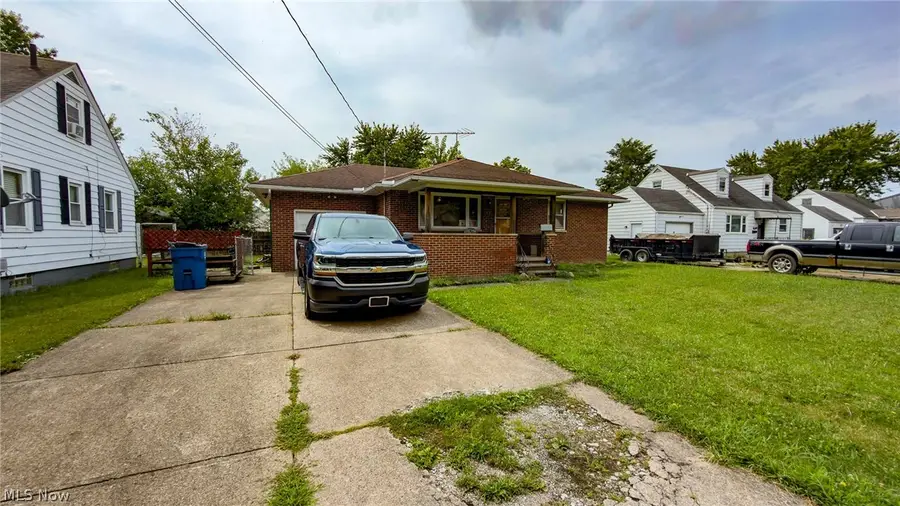 919 W 23rd Street, Lorain, OH 44052 - #2