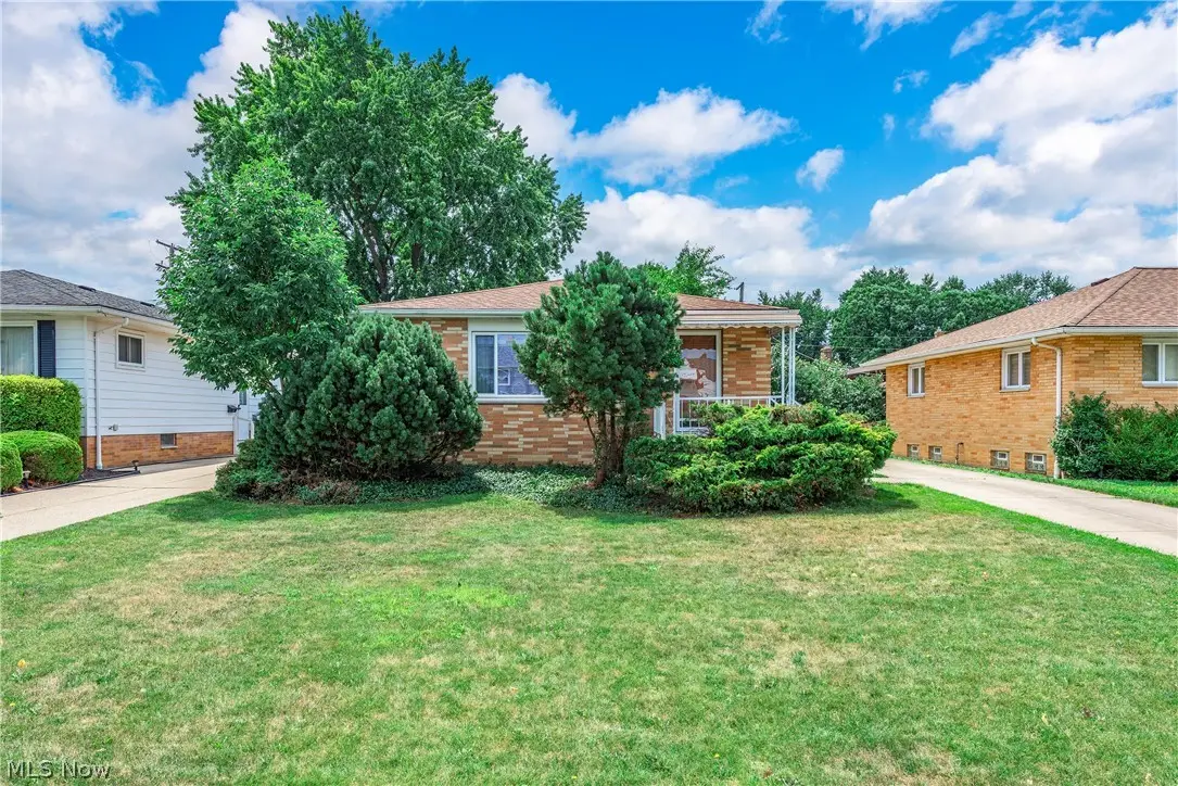 5615 Southington Drive, Parma, OH 44129 - #1
