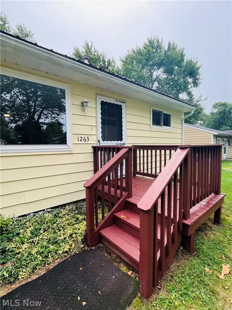 1263 Oxford Drive, Madison, OH 44057 - #2