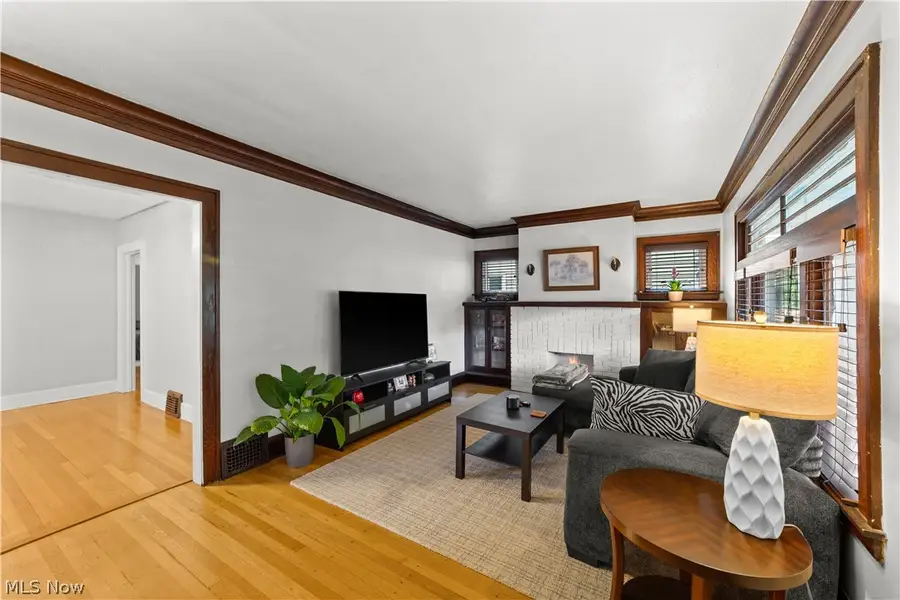 2029 Elbur Avenue, Lakewood, OH 44107 - #3