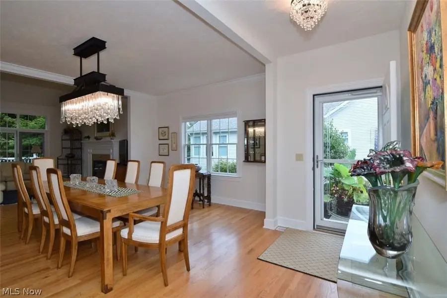 8205 Knolls Way, Chagrin Falls, OH 44023 - #2