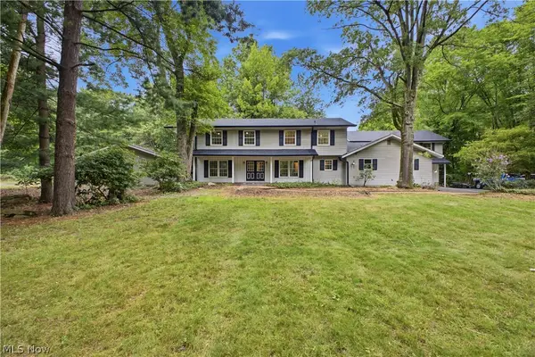 5683 Chestnut Ridge Road, Hubbard, OH 44425