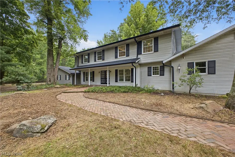 5683 Chestnut Ridge Road, Hubbard, OH 44425 - #2