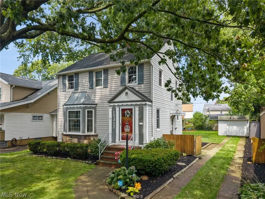 15312 Edolyn Avenue, Cleveland, OH 44111 - #2