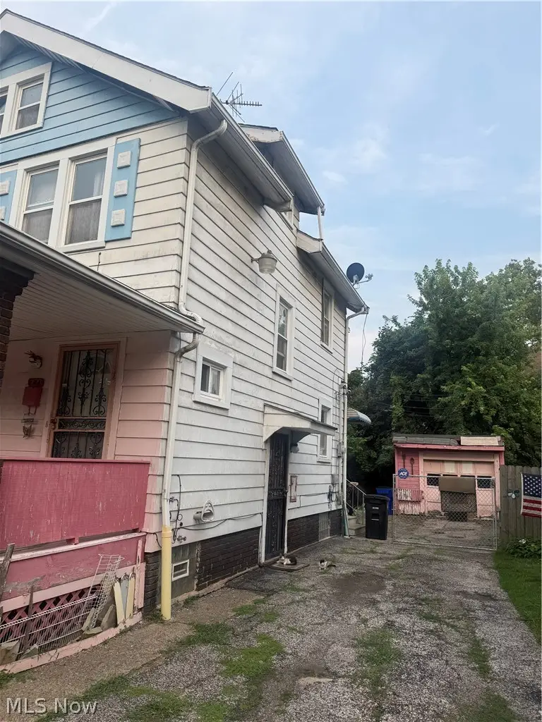 13428 Darley Avenue, Cleveland, OH 44110 - #2