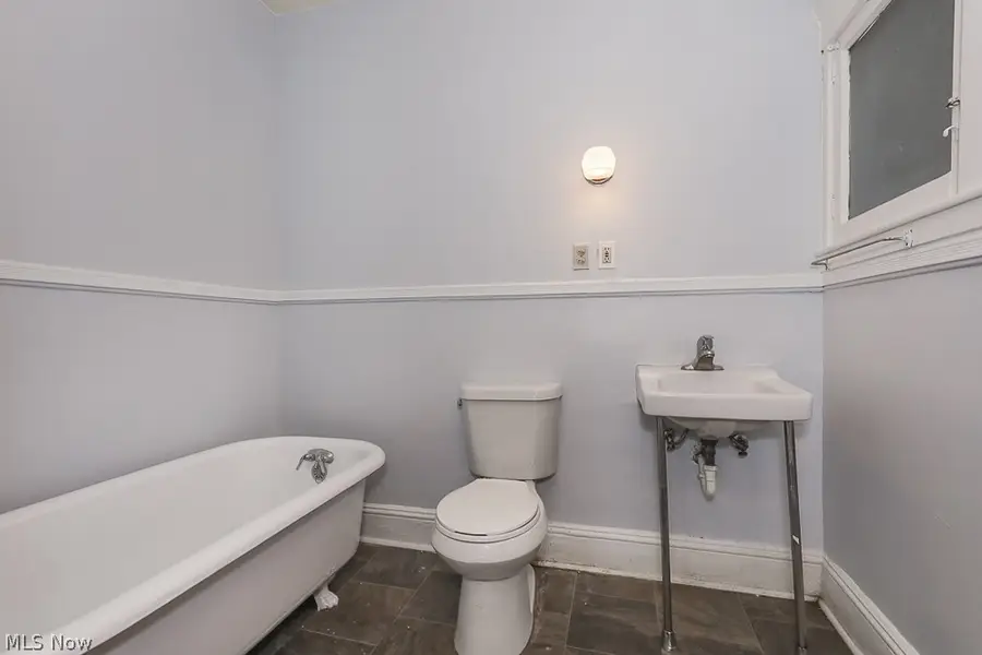 8440 Superior Avenue, Cleveland, OH 44103 - #2