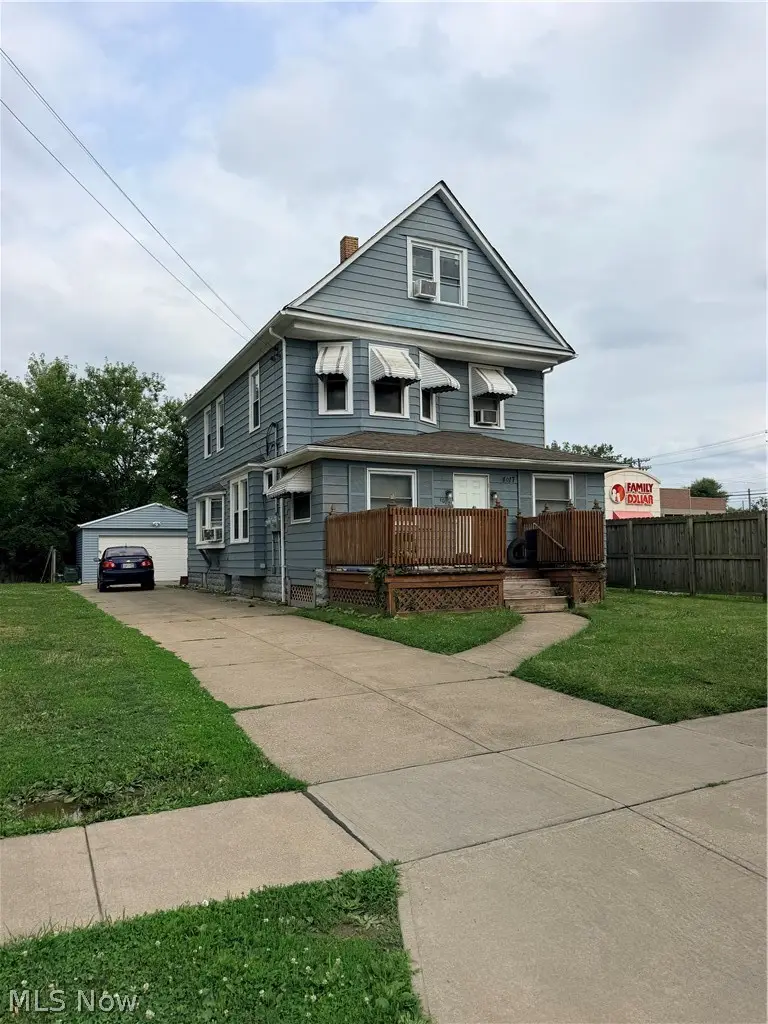 4017 E 54th Street, Newburgh Heights, OH 44105 - #1