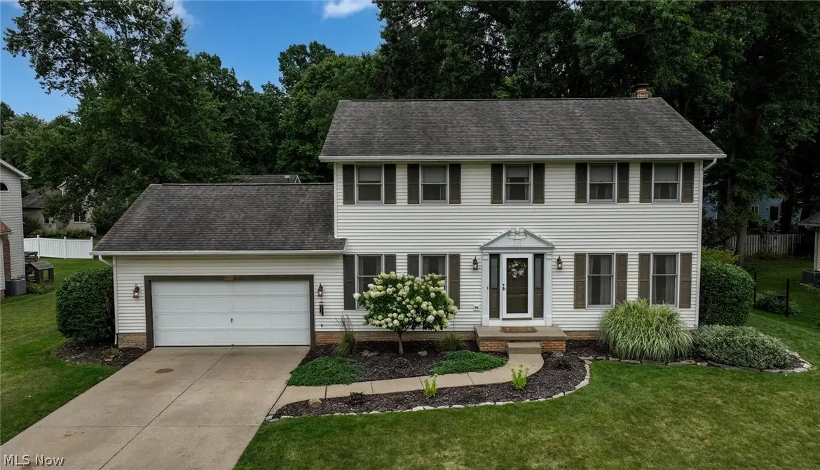 829 Dan Avenue, Canal Fulton, OH 44614 - #1
