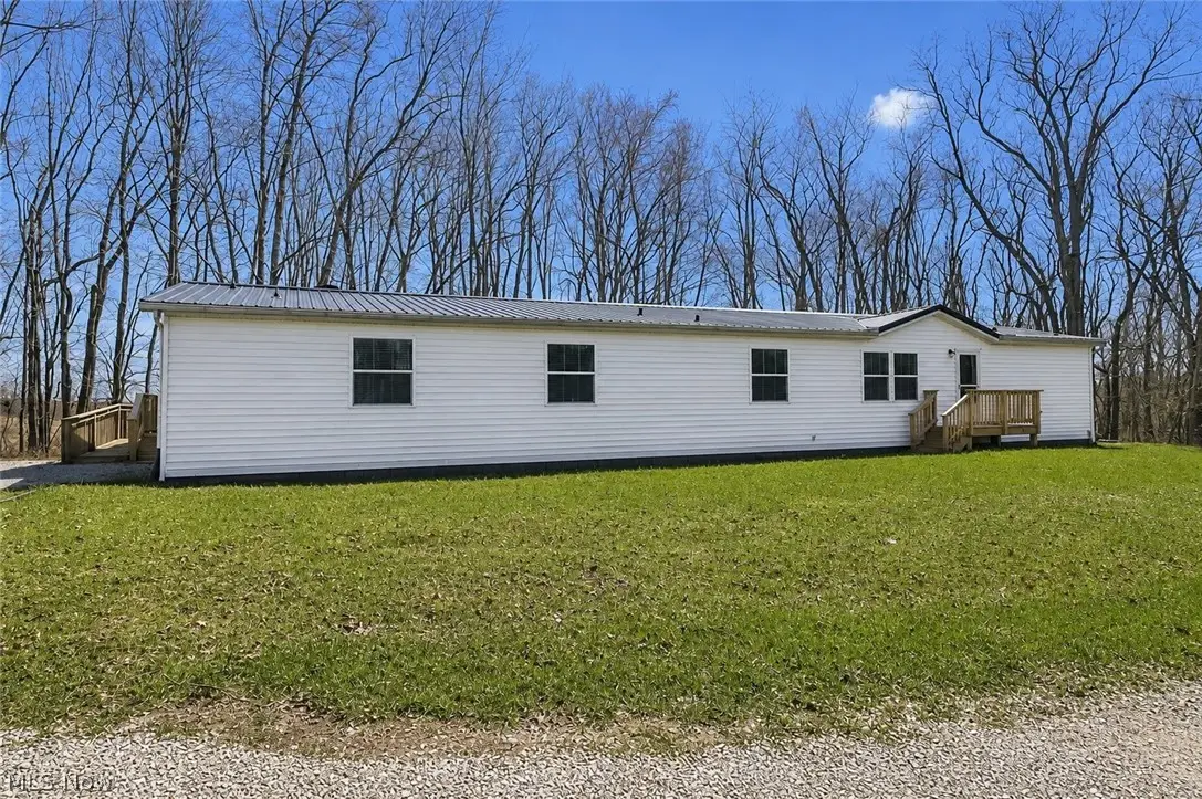 2525 Panther Ne Drive, New Lexington, OH 43764 - #1