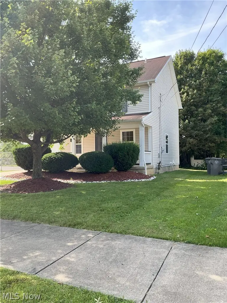 523 Broadway Avenue, Youngstown, OH 44510 - #2