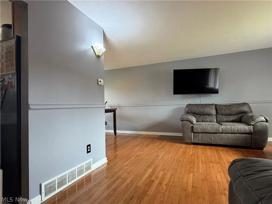 24881 Ridgeline Drive, Bedford Heights, OH 44146 - #3