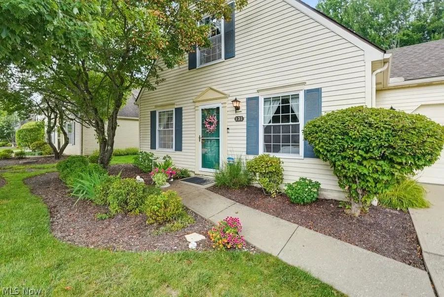 131 Marwyck Place Lane, Northfield Center, OH 44067 - #3