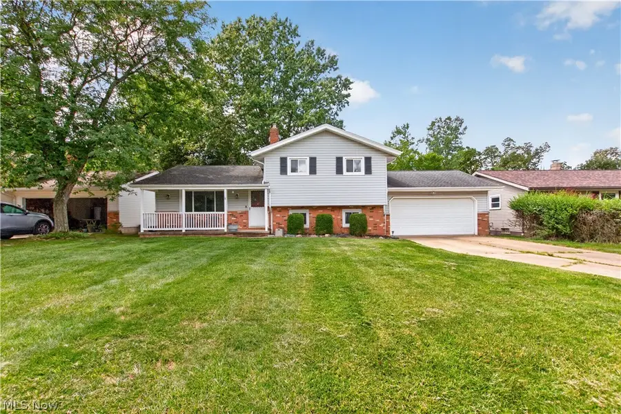 1124 Blueberry Hill Drive, Brunswick, OH 44212 - #3