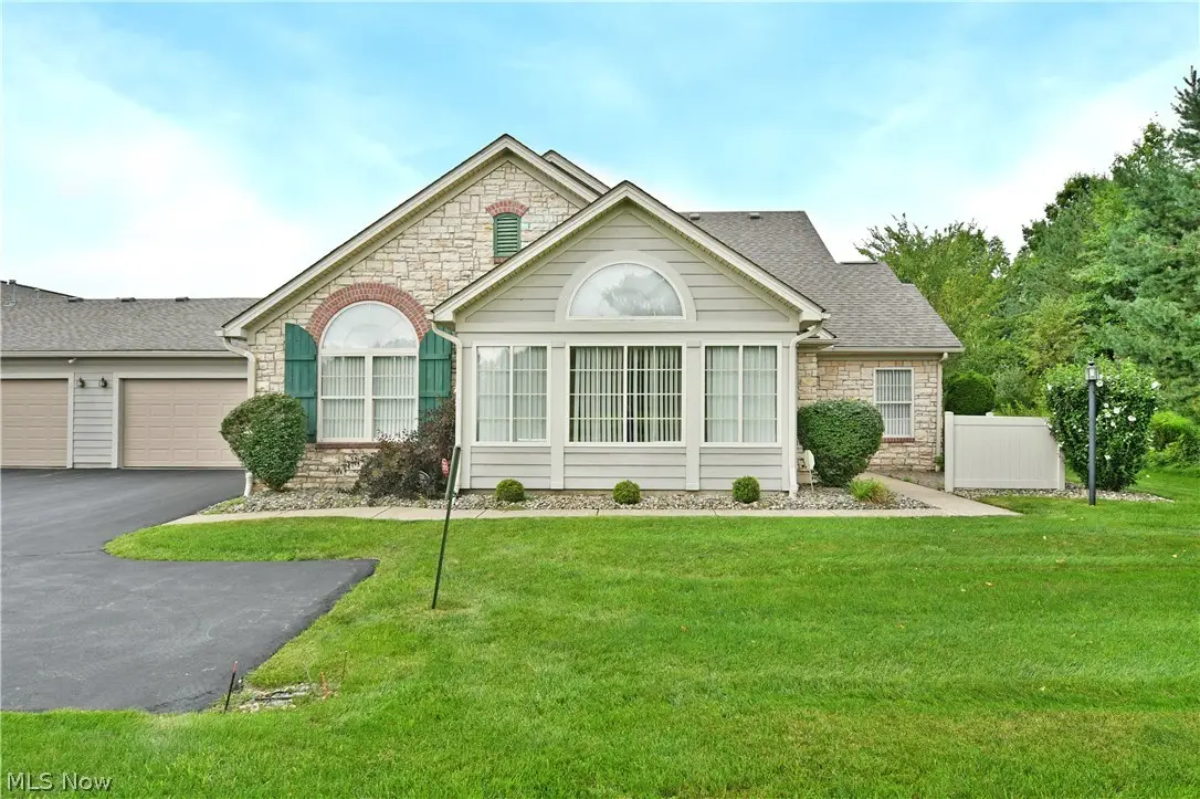 1204 River Glen Ne Drive, Warren, OH 44484 - #1