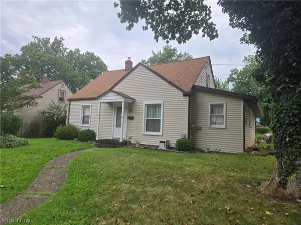 1353 Eastwood Avenue, Akron, OH 44305