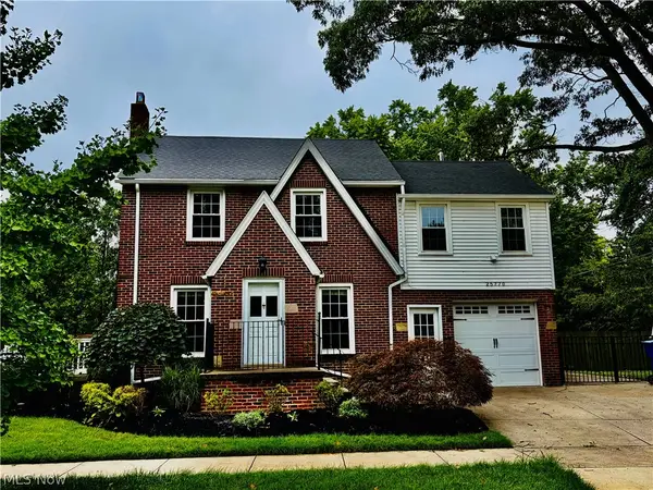 25770 Wolf Road, Bay Village, OH 44140