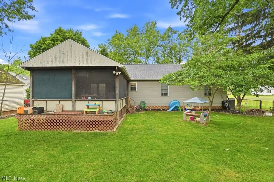 3166 Vermont Nw Street, North Canton, OH 44720 - #3