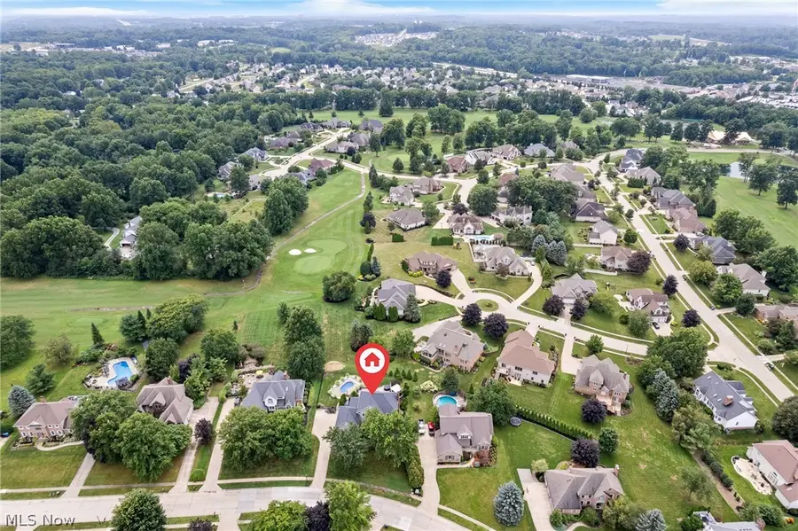 1220 Ashwood Road, Green, OH 44312 - #2