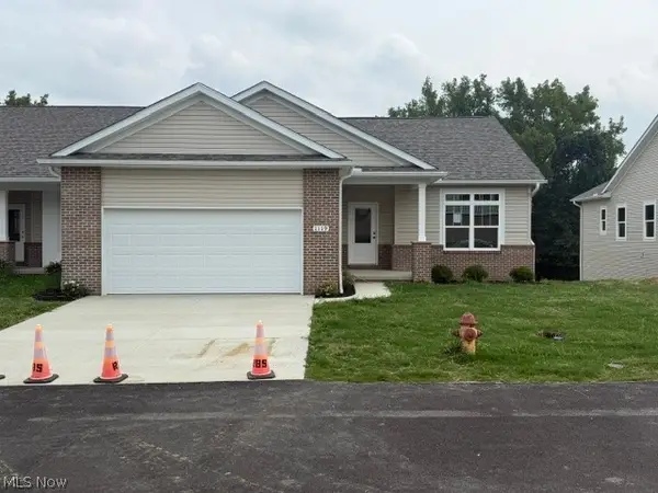 1119 Queen Anne Nw Drive, Massillon, OH 44647