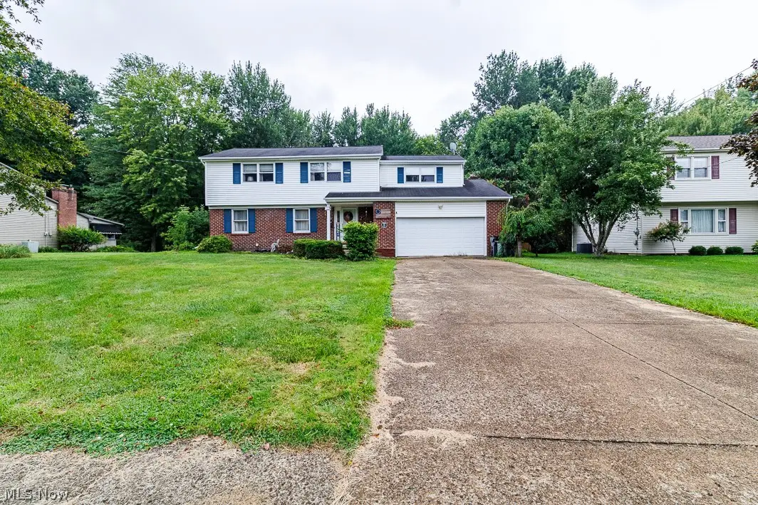 545 Oakridge Drive, Youngstown, OH 44512 - #1