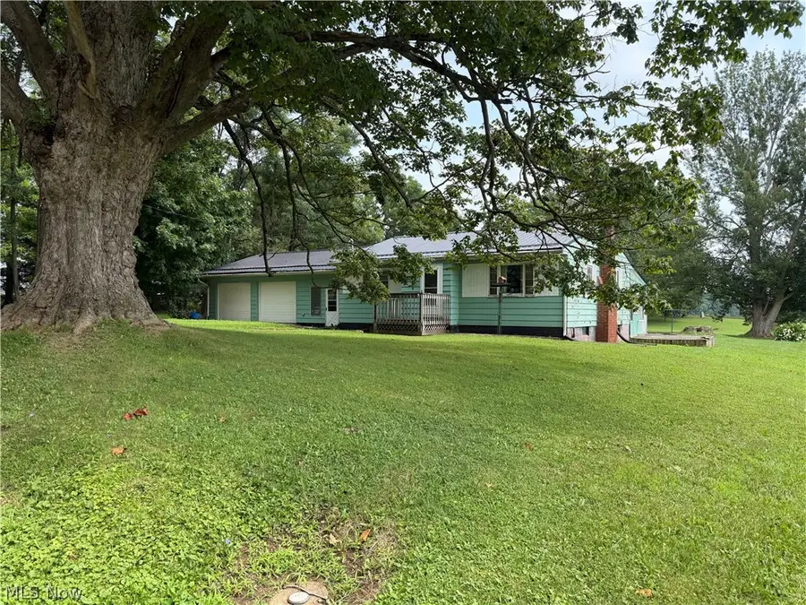 6727 Girdle Road, West Farmington, OH 44491 - #2