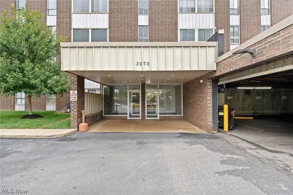 3070 Kent Road #312D, Stow, OH 44224