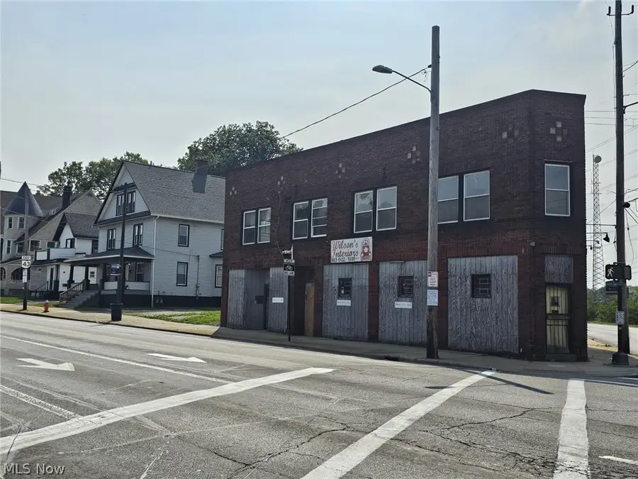 9100 Miles Avenue, Cleveland, OH 44105 - #2