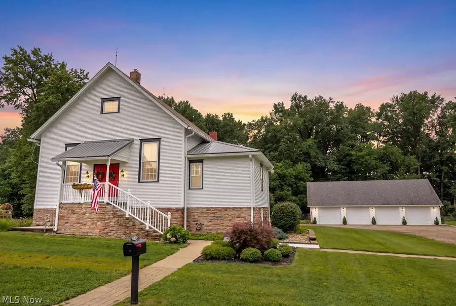 15710 Cenfield Ne Street, Alliance, OH 44601 - #3