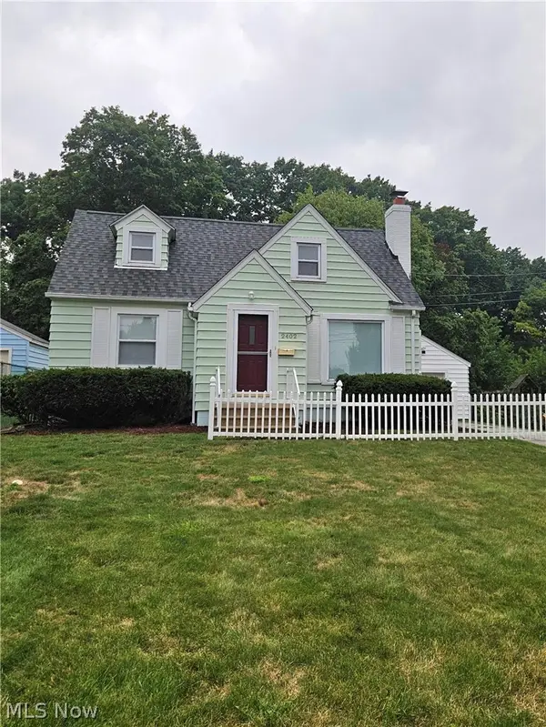 2402 Edgewater Drive, Poland, OH 44514