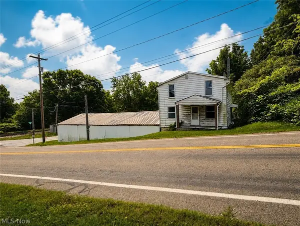 2682 E Turkeyfoot Lake Road, Uniontown, OH 44685
