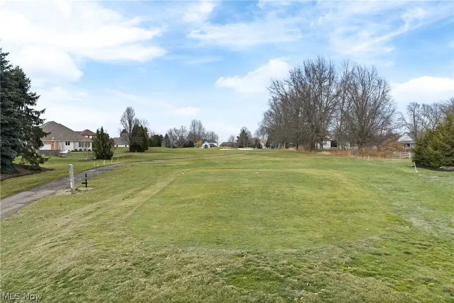 2828 Steelwood Circle, Akron, OH 44312 - #2
