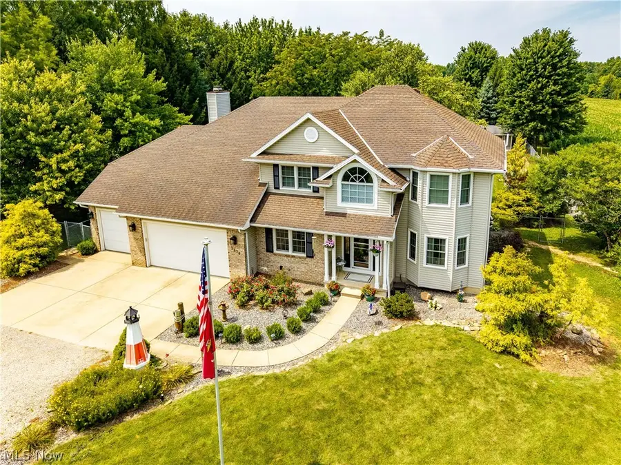3270 N Ridge Road, Vermilion, OH 44089 - #2
