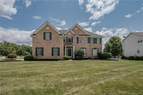 5163 Bayside Lake Boulevard, Stow, OH 44224