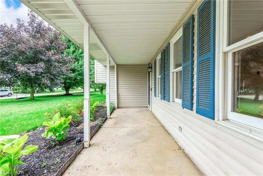 7404 Hidden Glen Drive, Amherst, OH 44001 - #2