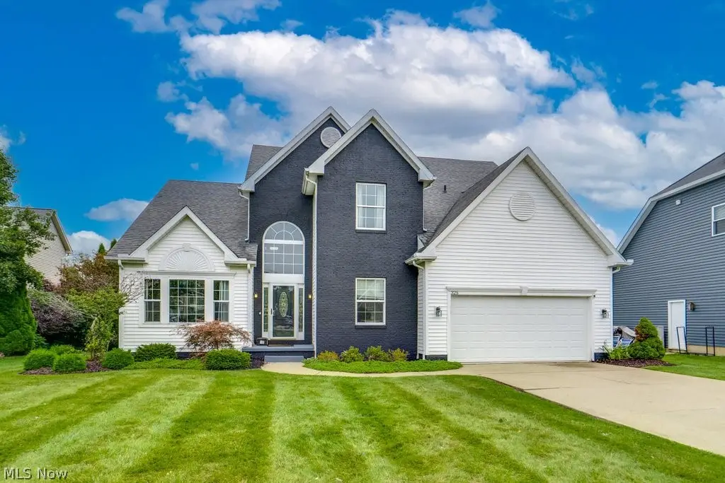 325 Fieldcrest Drive, Fairlawn, OH 44333 - #1