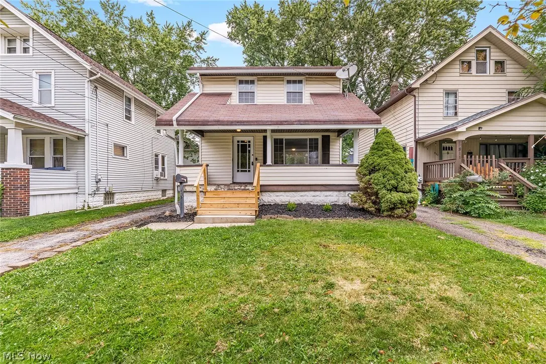 815 Grant Avenue, Cuyahoga Falls, OH 44221 - #1
