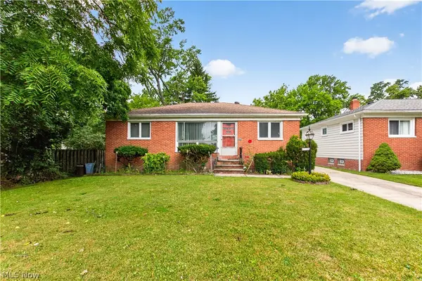 5984 Pearl Road, Parma Heights, OH 44130