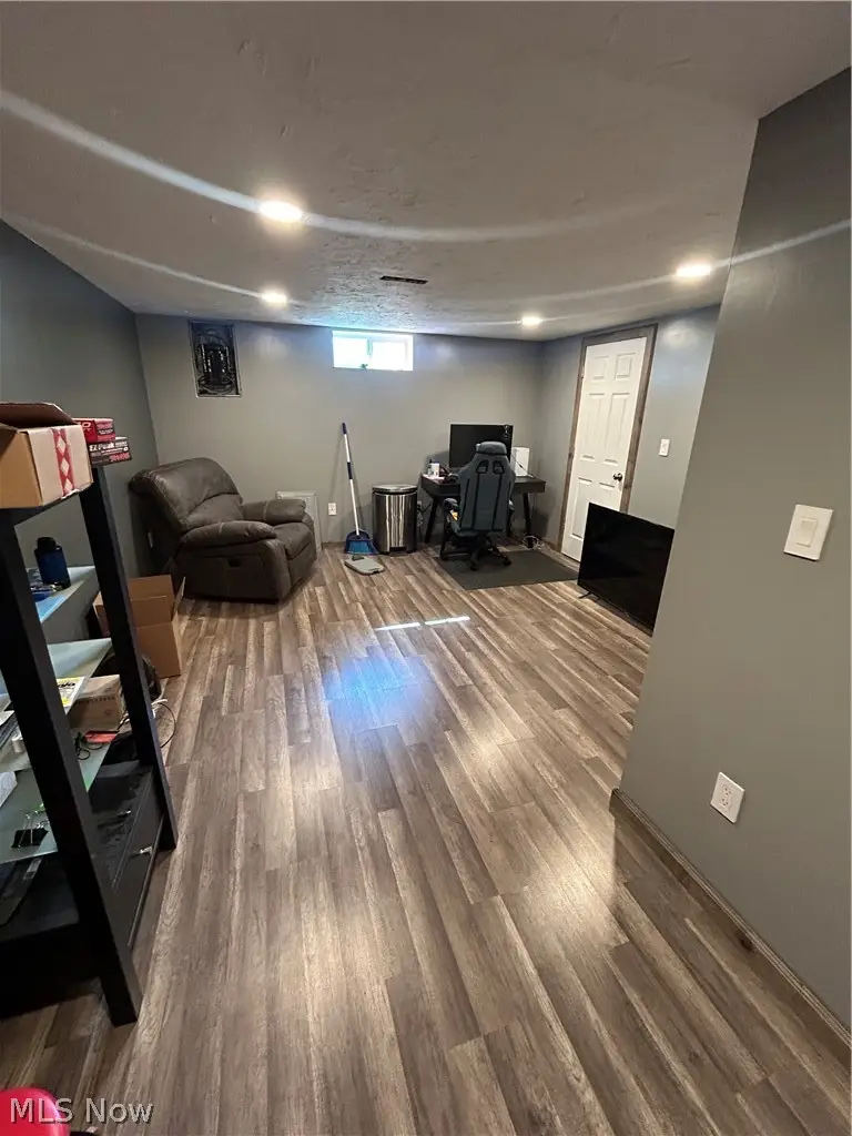 6641 Hillfield Nw Street, North Canton, OH 44720 - #3